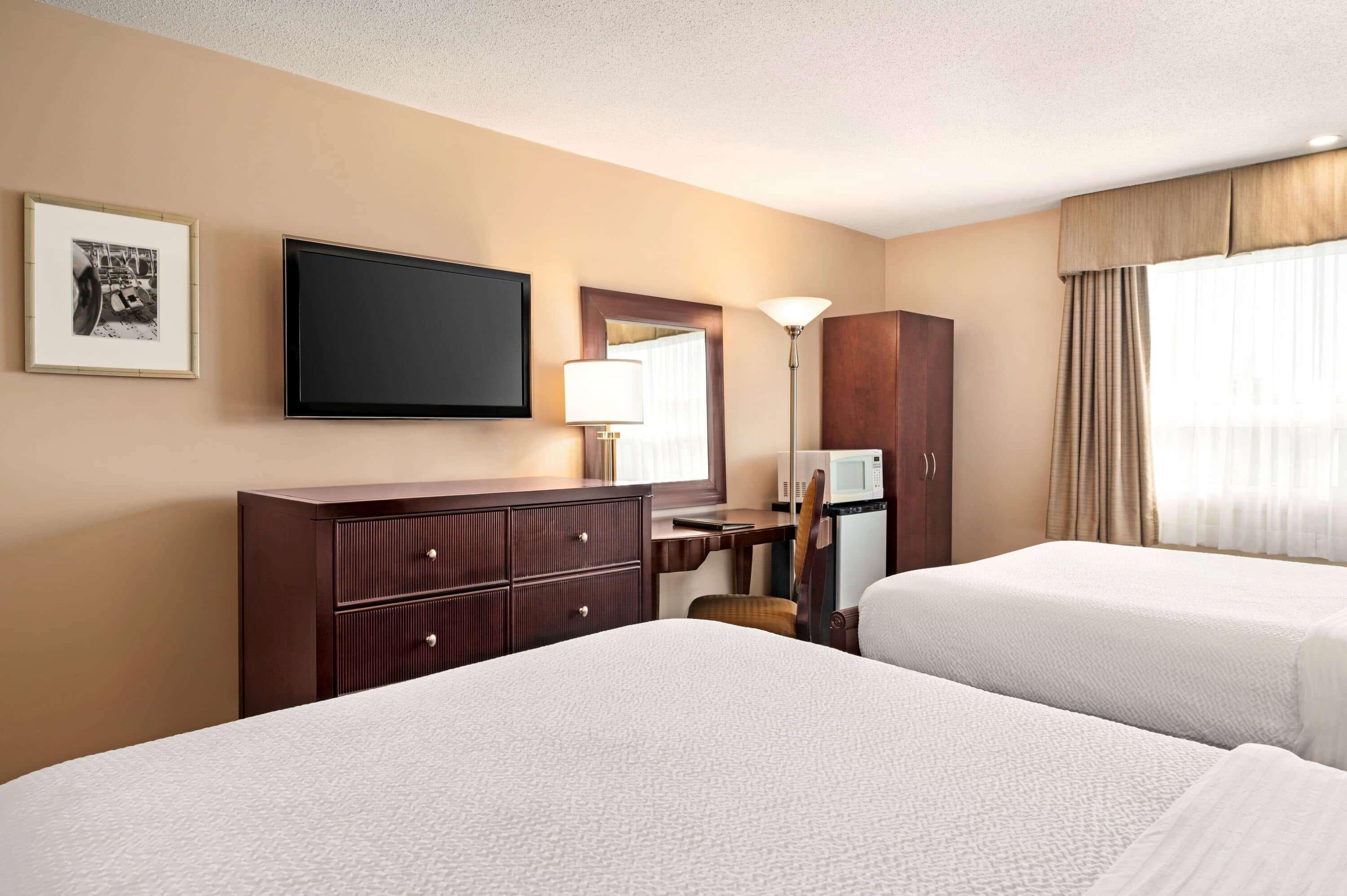 Days Inn By Wyndham Fredericton Exteriör bild